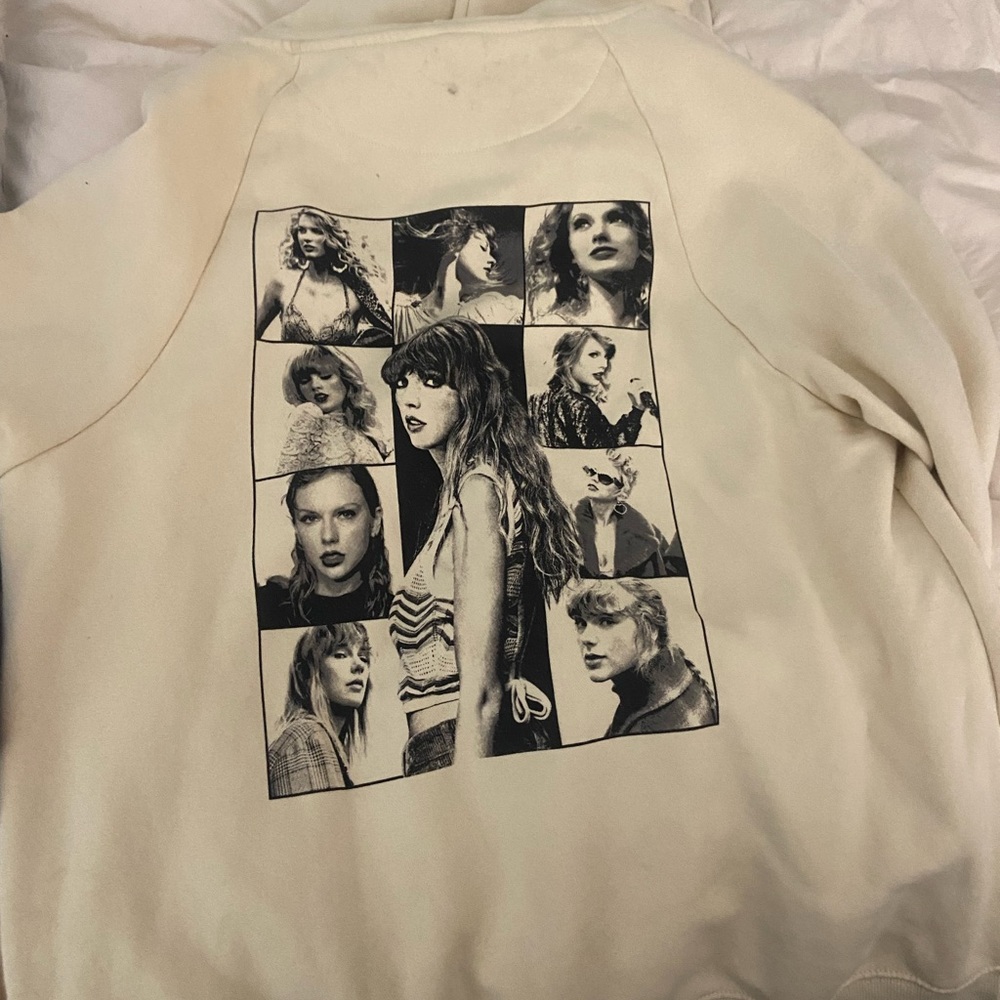 Taylor swift concert hoodie